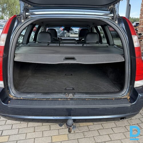 Pārdod Volvo V70 2.4d, 2005 Pārdod Volvo V70 2.4d, 2005