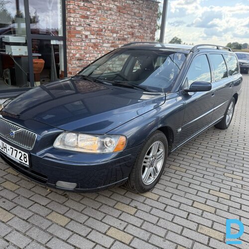 Pārdod Volvo V70 2.4d, 2005