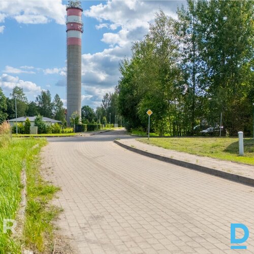 Pārdošanā lielisks 2028 m² zemes gabals ainaviskā vietā privātai apbūvei jaunā p