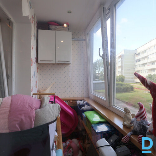 Pārdod dzīvokli Mirdzas Ķempes iela 2