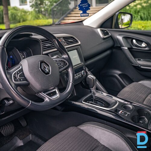 Pārdod Renault Kadjar 1.2i, 96kw, automāts, 2018