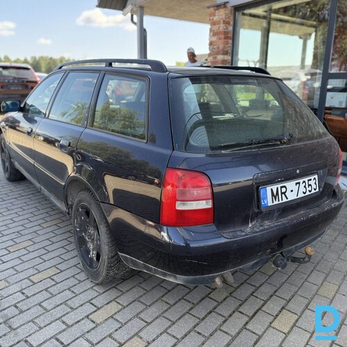 Pārdod Audi A4 1.9d, 2000