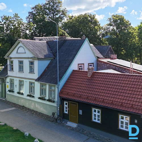 Pārdod dzīvokli Friča Brīvzemnieka iela 47