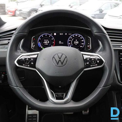 Pārdod Volkswagen Tiguan R-line 4motion 2.0i, 2021 Pārdod Volkswagen Tiguan R-line 4motion 2.0i, 2021