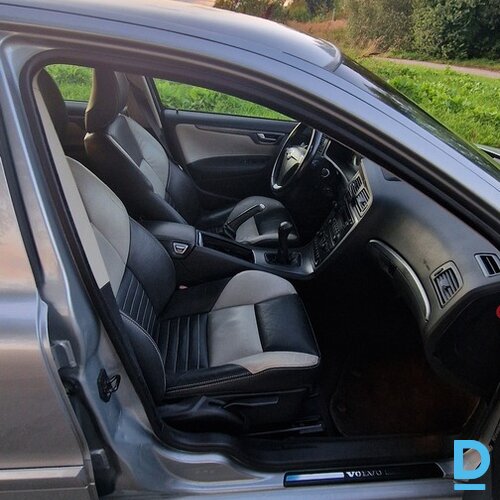 Pārdod Volvo S60, 2009