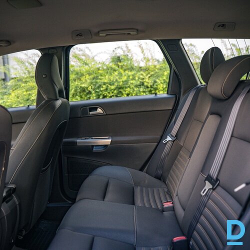 Pārdod Volvo V50 1.6d, 2009