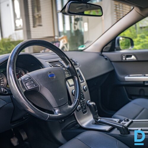 Pārdod Volvo V50 1.6d, 2009