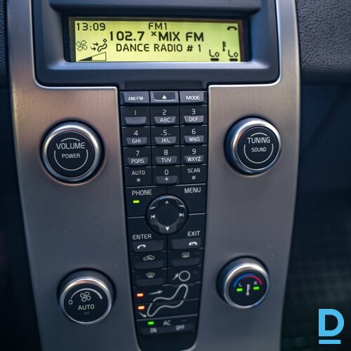 Pārdod Volvo V50 1.6d, 2009