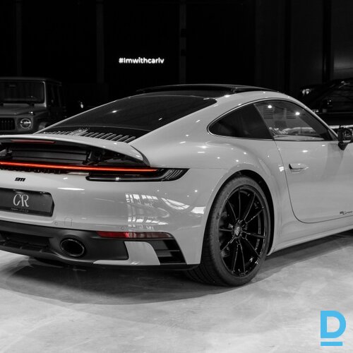 Pārdod Porsche 911 Carrera 4S, 2023