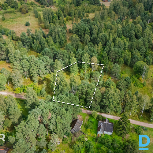 Pārdošanā 2138 m² zemes gabals pie jūras - lieliski piemērots vasarnīcai, ģimene