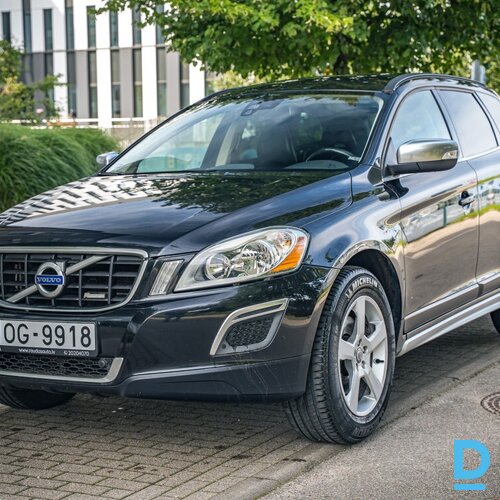 Pārdod Volvo XC60 2.4d, R-Design, 4x4, 2010