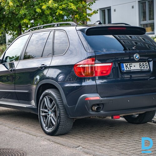 Pārdod BMW X5 3.0I, 2007