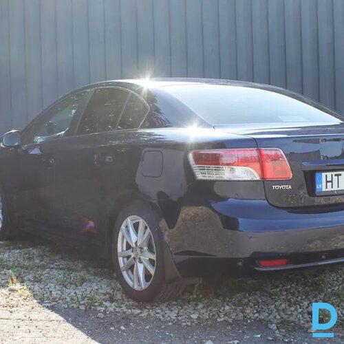 Pārdod Toyota Avensis 1.8i, 2011 Pārdod Toyota Avensis 1.8i, 2011