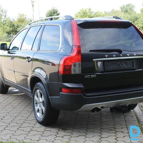 Pārdod Volvo XC90 2.4D, 2010