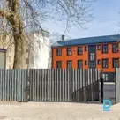 Moderns dzīvoklis ar potenciālu – iespēja apvienot ar blakus esošo loftu.