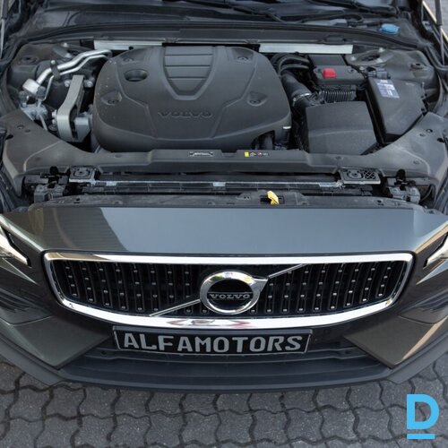 Pārdod Volvo V60 Cross Country D4 AWD 190 PS, 2020 Pārdod Volvo V60 Cross Country D4 AWD 190 PS, 2020