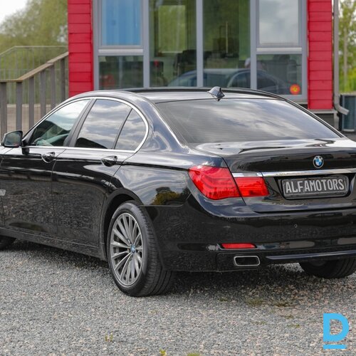 Pārdod BMW 740d x-Drive 306 PS, 2011