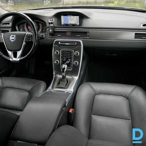 Pārdod Volvo XC70 D5 AWD 215 PS, 2014