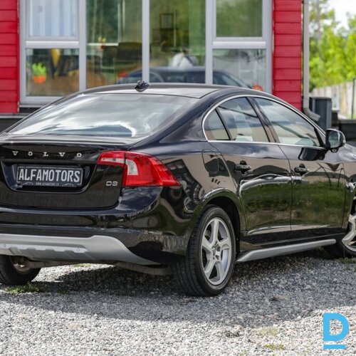 Pārdod Volvo S60 D3 Summum 163 PS, 2010