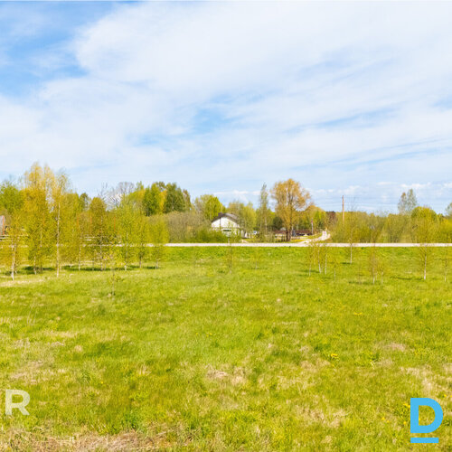 Pārdošanā 4750 m² zemes gabals privātmājas būvniecībai Inčukalnā.Spiediet "apska