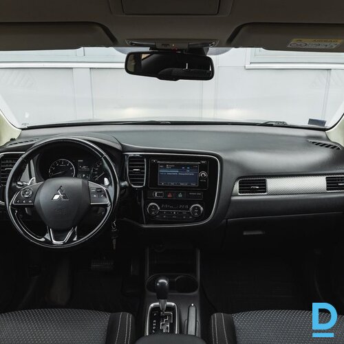 Pārdod Mitsubishi Outlander 2.0i, 2015 Pārdod Mitsubishi Outlander 2.0i, 2015