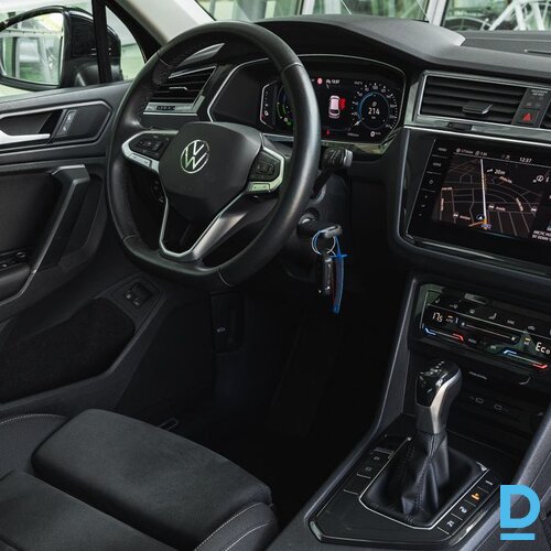 Pārdod Volkswagen Tiguan Plug-in hybrid 1.4, 2021 Pārdod Volkswagen Tiguan Plug-in hybrid 1.4, 2021