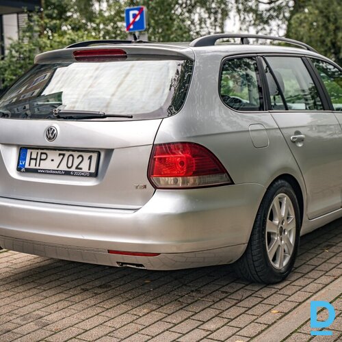 Pārdod Volkswagen Golf Variant 1.4i, 2011