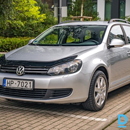 Pārdod Volkswagen Golf Variant 1.4i, 2011