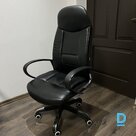 Офисное кресло IKEA на колесиках