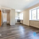 Продаётся уютная и солнечная 2-комнатная квартира в центре Добеле.Планировка ква