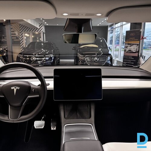 Pārdod Tesla Model Y Long Range, Dual Motor, 2021 Pārdod Tesla Model Y Long Range, Dual Motor, 2021