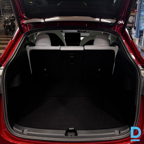 Pārdod Tesla Model Y Long Range, Dual Motor, 2021 Pārdod Tesla Model Y Long Range, Dual Motor, 2021