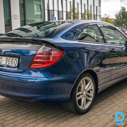 Pārdod Mercedes-Benz C180 2.0i, 2002 Pārdod Mercedes-Benz C180 2.0i, 2002