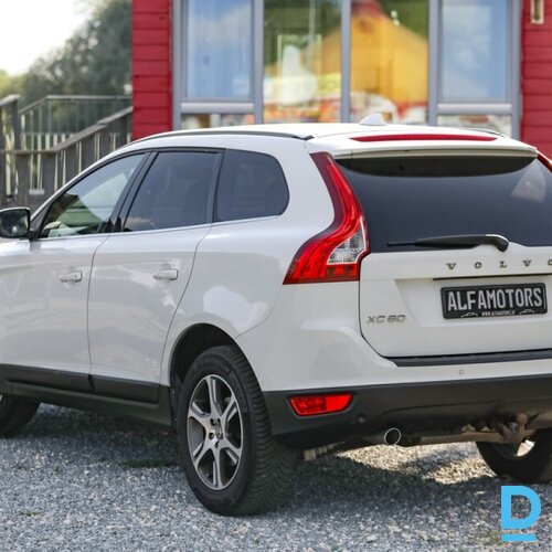 Pārdod Volvo XC60 D5 Summum AWD 205 PS, 2011