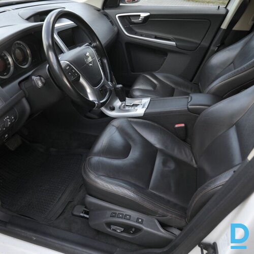 Pārdod Volvo XC60 D5 Summum AWD 205 PS, 2011
