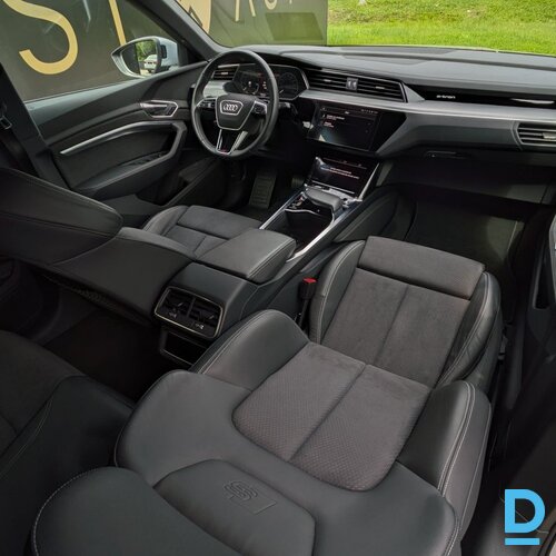 Pārdod Audi E-tron 55 Quattro S-line, 2022 Pārdod Audi E-tron 55 Quattro S-line, 2022