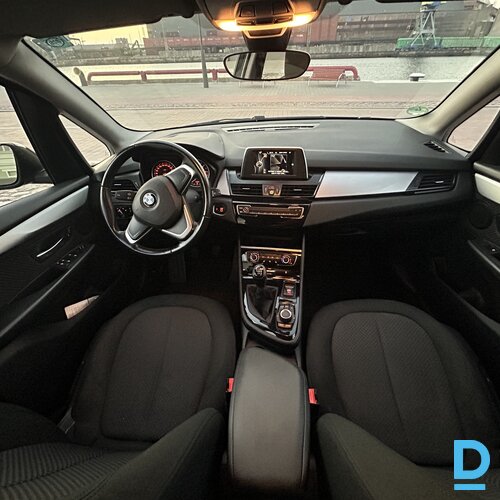 Pārdod BMW 214 Active Tourer, 2016