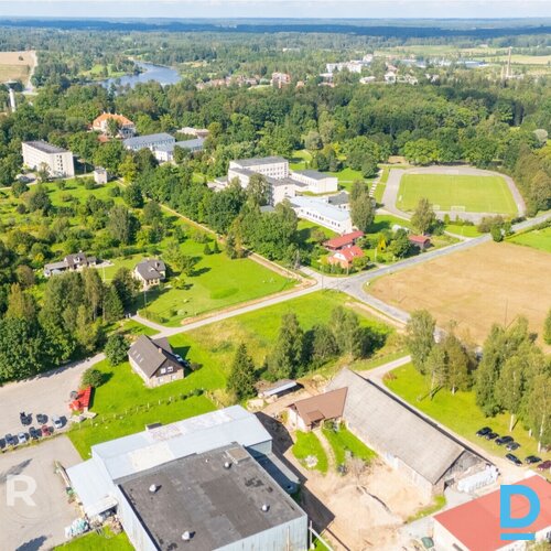Lielisks zemes gabals 2400 m² privātai apbūvei Mālpilī.Īpašums atrodas skaistā v