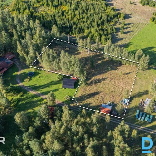 Pārdošanā 3850 m² zemes gabals privātmājas būvniecībai Daugmalē.Zeme atrodas sav