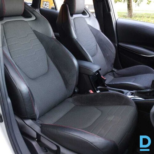 Pārdod Toyota Corolla Hybrid TS Luxury Plus 2.0, 2019 Pārdod Toyota Corolla Hybrid TS Luxury Plus 2.0, 2019