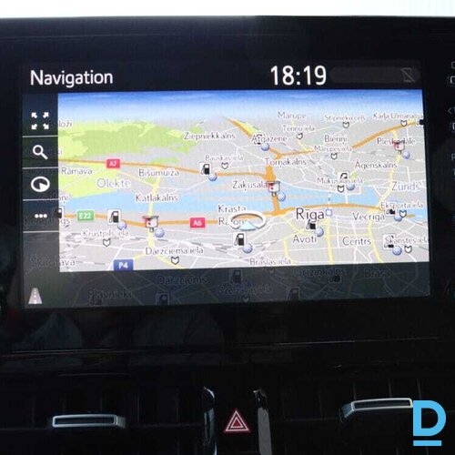 Pārdod Toyota Corolla Hybrid TS Luxury Plus 2.0, 2019 Pārdod Toyota Corolla Hybrid TS Luxury Plus 2.0, 2019