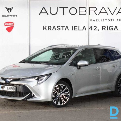 Pārdod Toyota Corolla Hybrid TS Luxury Plus 2.0, 2019