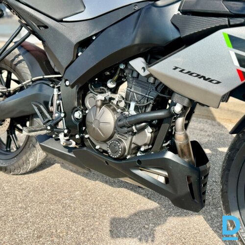 Pārdod Aprilia Tuono 125 motociklu, 125 cm³, 2022