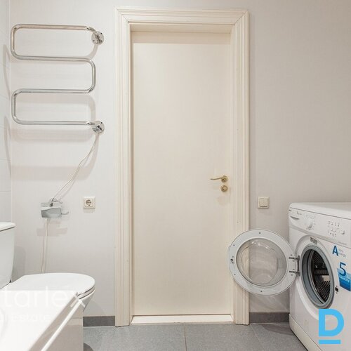 Mansarda birojs pie Ģertrūdes baznīcas