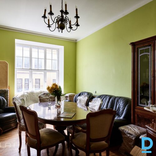 Pārdod dzīvokli Lāčplēša iela 70B