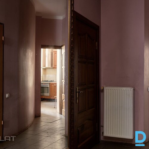 Pārdod dzīvokli Lāčplēša iela 70B