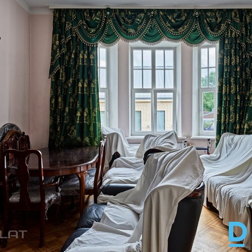 Pārdod dzīvokli Lāčplēša iela 70B