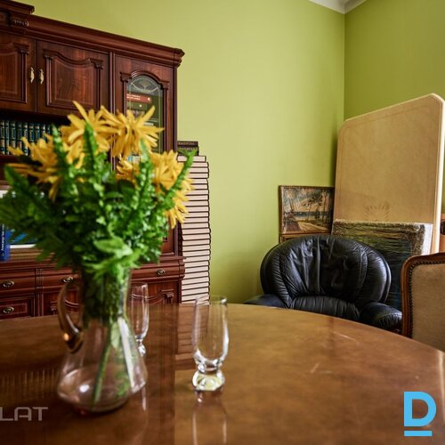 Pārdod dzīvokli Lāčplēša iela 70B