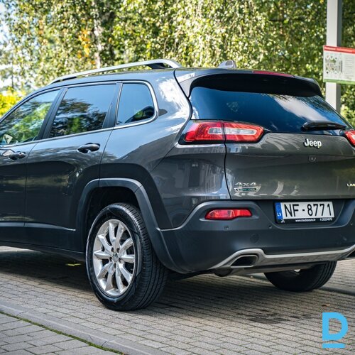 Pārdod Jeep Cherokee 2.0d, 4x4, 2014
