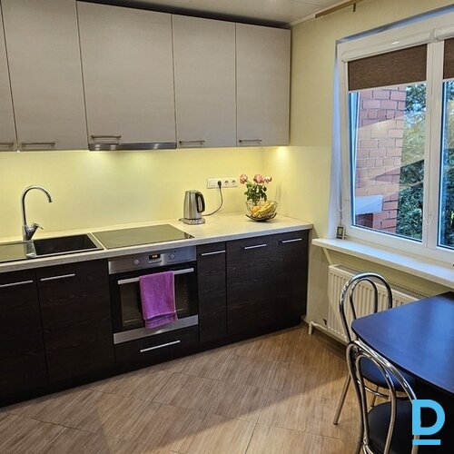 Pārdod dzīvokli Ogre, Draudzības iela, 103. sērija, 54m², 2 ist.
